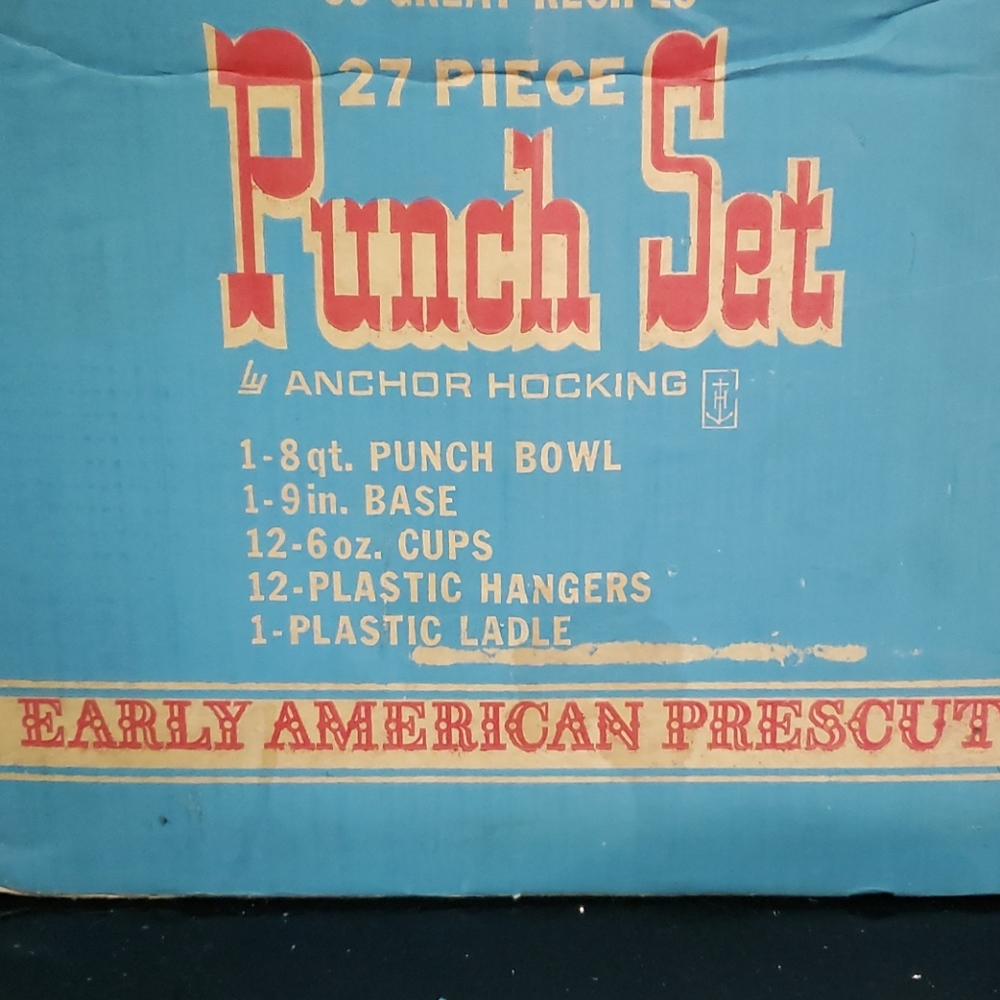 READ BEFORE PURCHASING. Vintage Anchor Hocking 27 Pc Punch Bowl Set - Picture 4 of 4